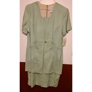 🆕️ Vintage Fashion Bug Dress